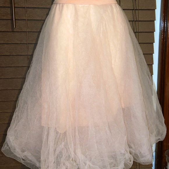 Rue 21 Peach tulle skirt - Picture 5 of 7